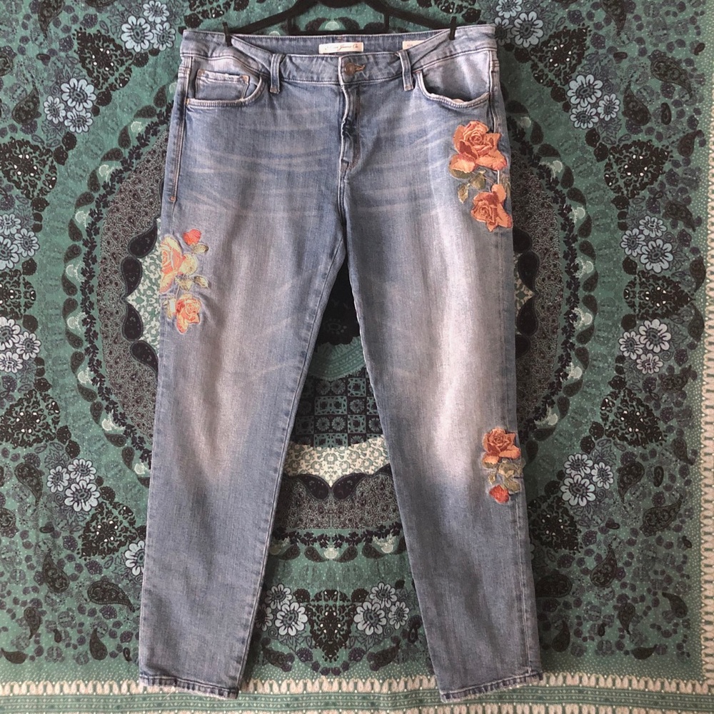Mavi Jeans, Ada Boyfriend, Embroidered 🌹